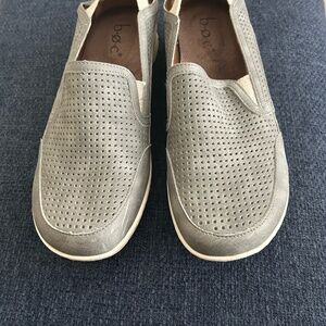 B.O.C Women’s Georgia II Slip-On Loafer Flextra Comfort, Grey Nubuck, 10M